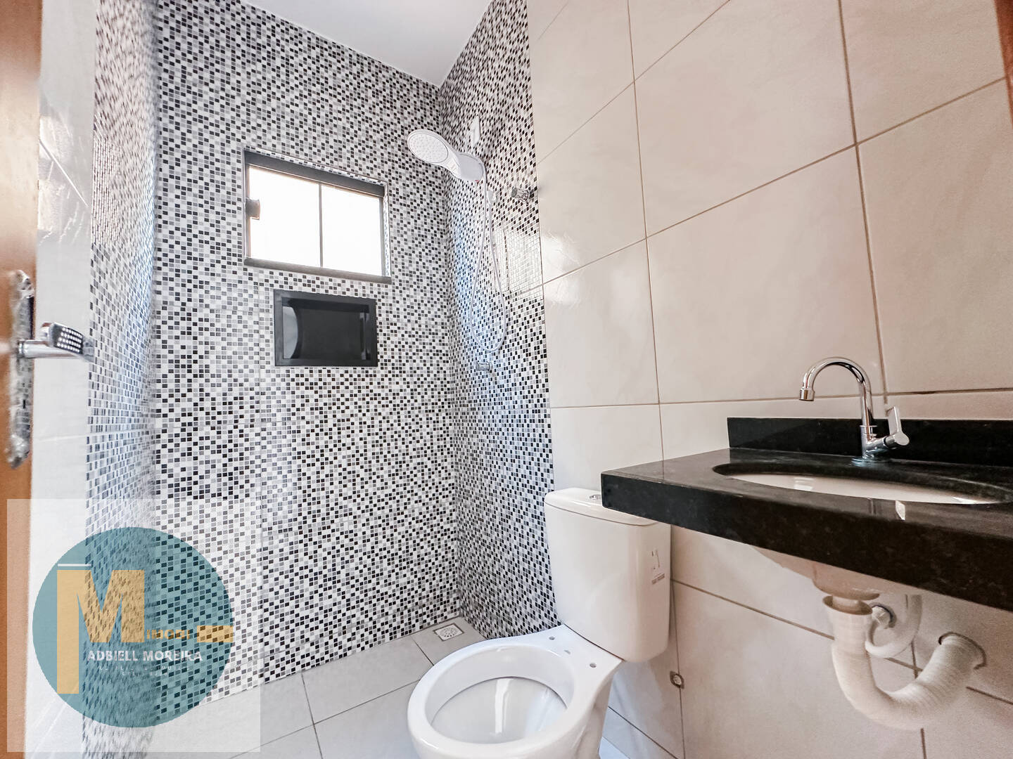 Casa à venda com 2 quartos, 69m² - Foto 7
