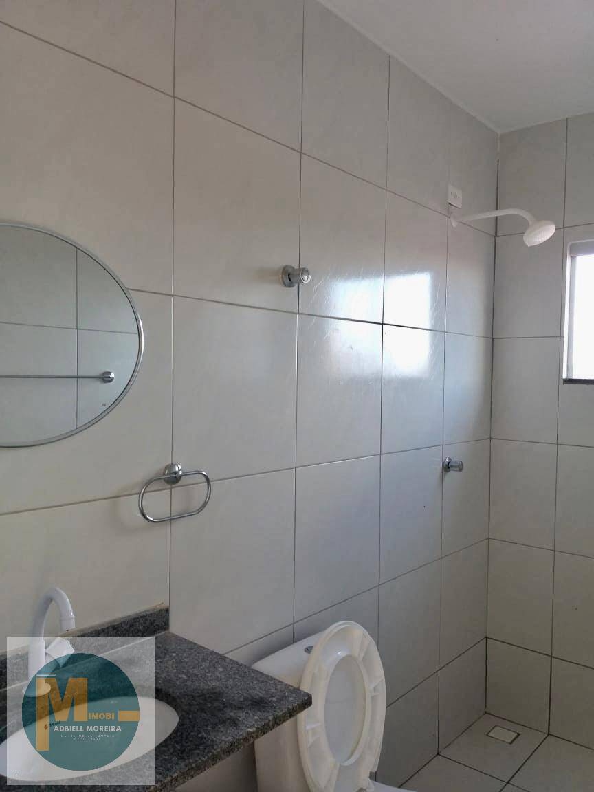 Casa à venda com 2 quartos, 69m² - Foto 5