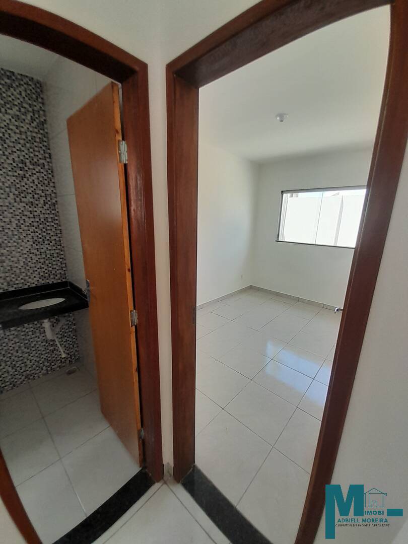 Casa à venda com 2 quartos, 69m² - Foto 10