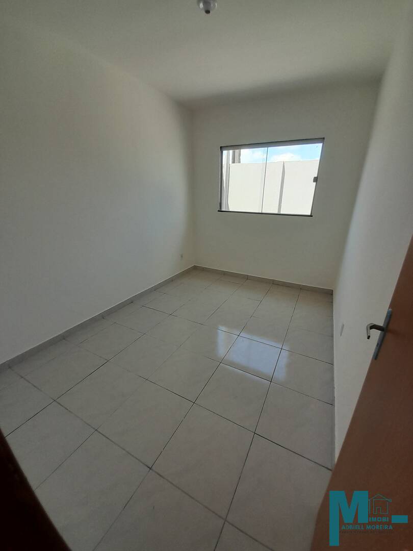 Casa à venda com 2 quartos, 69m² - Foto 11