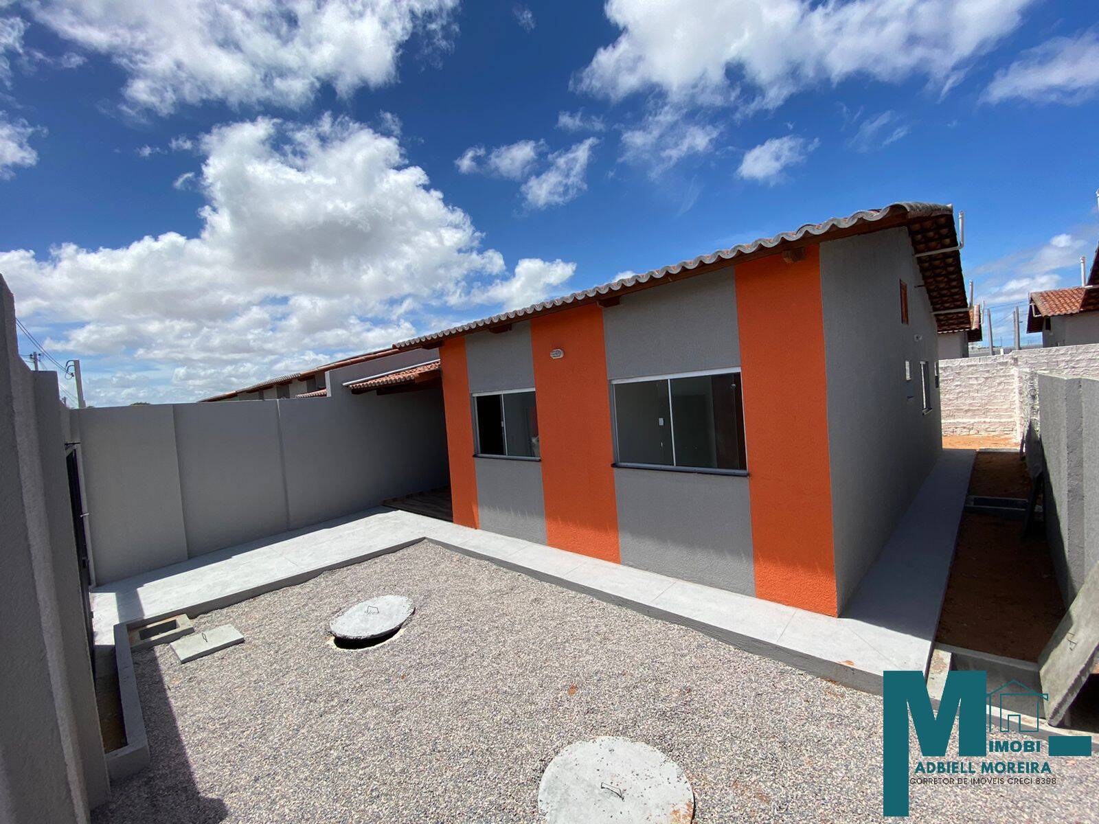 Casa à venda com 2 quartos, 69m² - Foto 12