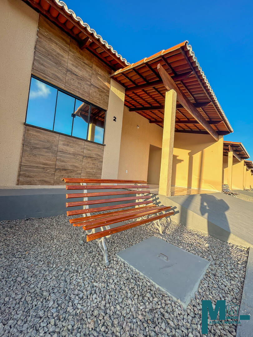 Casa de Condomínio à venda com 2 quartos, 66m² - Foto 1