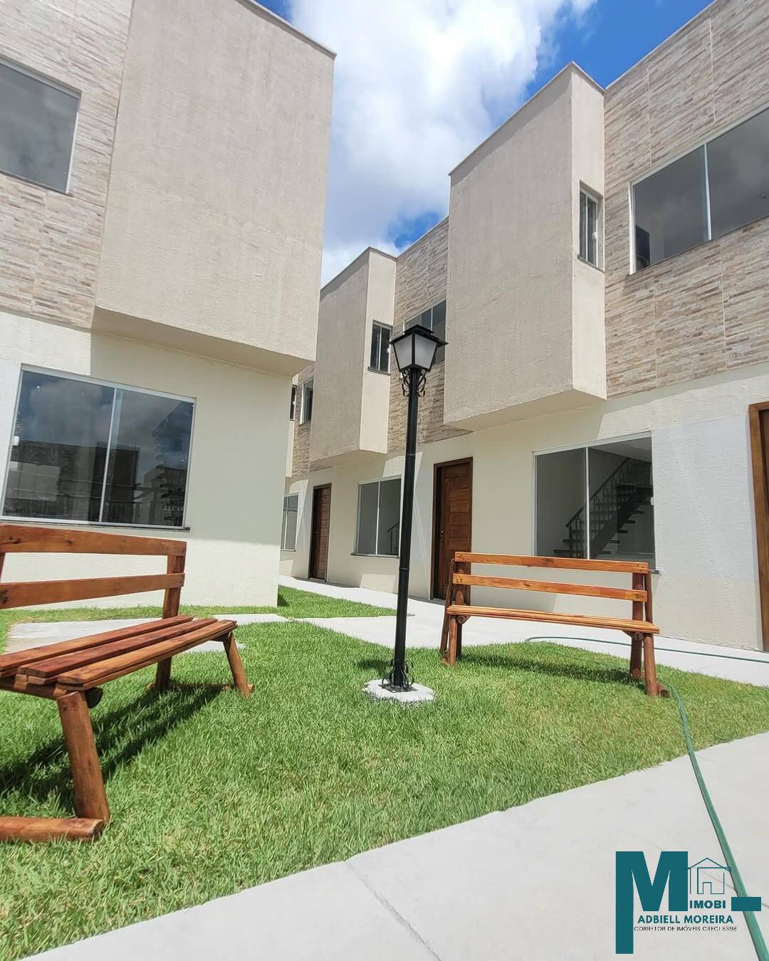 Sobrado à venda com 2 quartos, 67m² - Foto 1