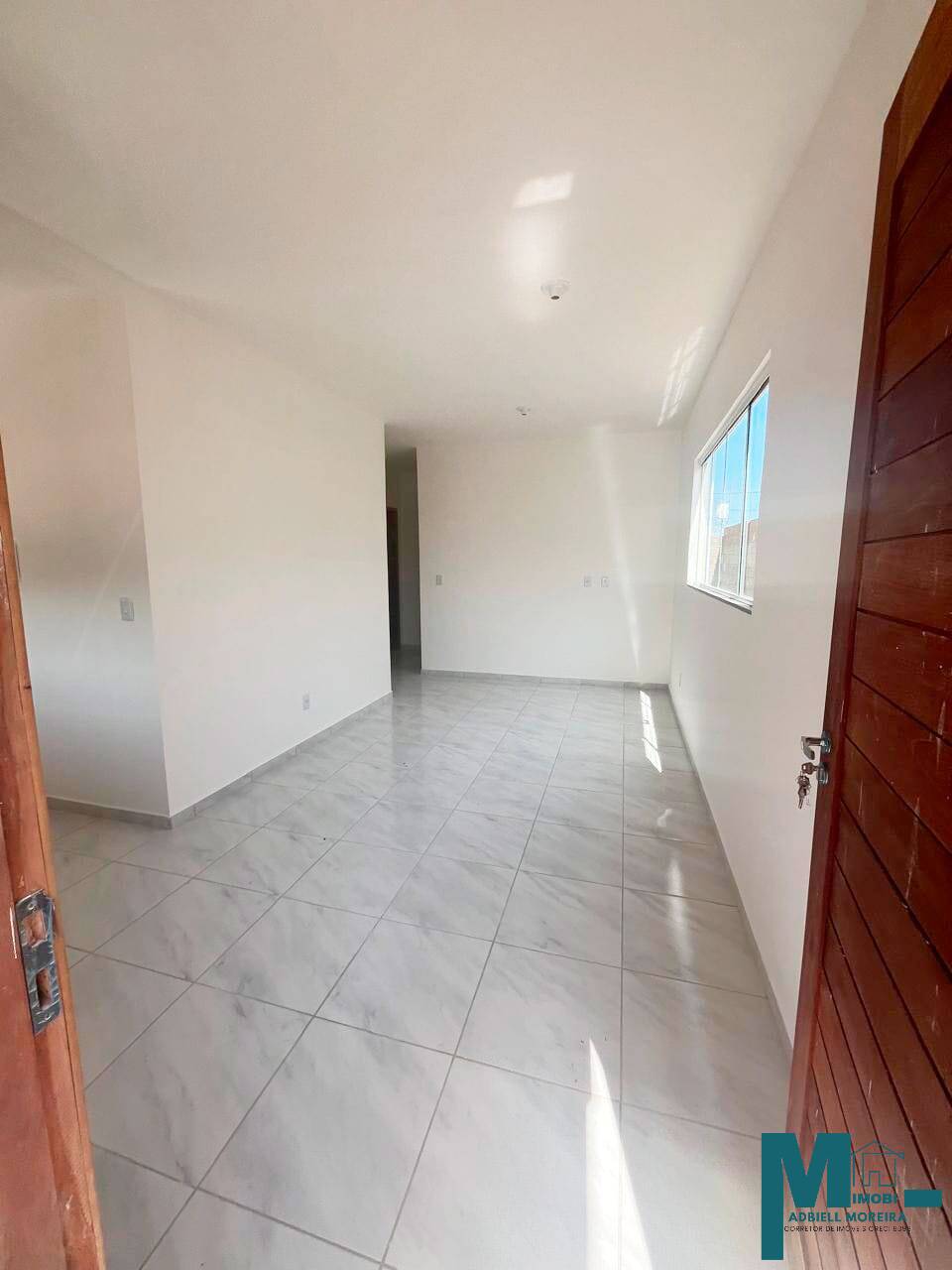 Casa à venda com 2 quartos, 69m² - Foto 4