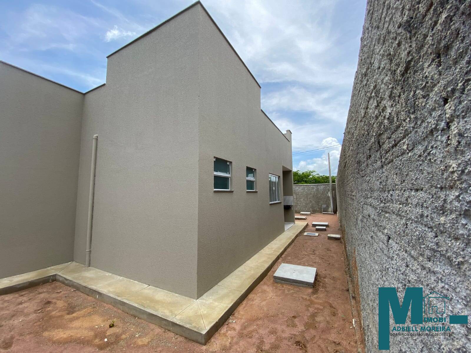 Casa à venda com 2 quartos, 69m² - Foto 10