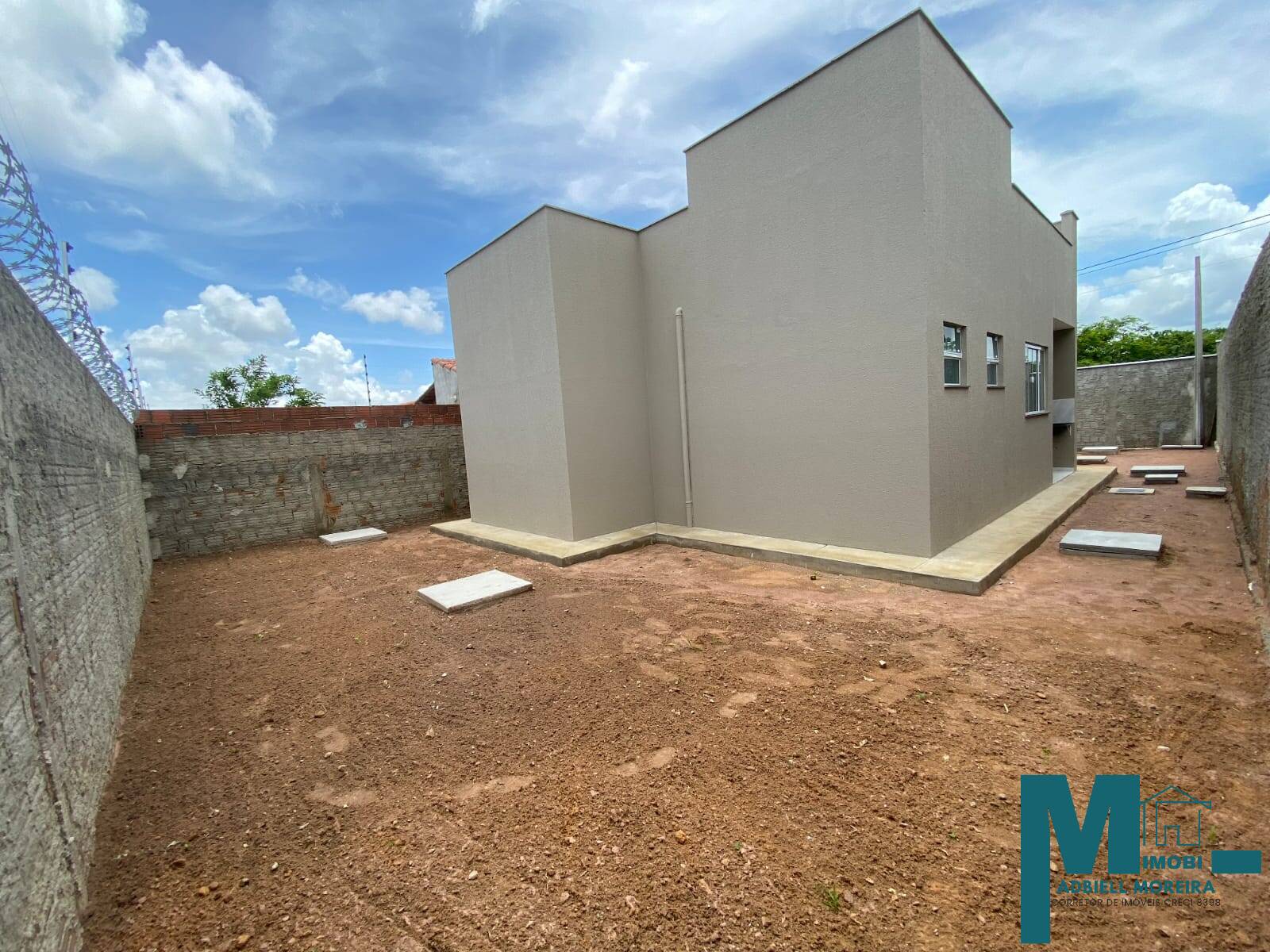 Casa à venda com 2 quartos, 69m² - Foto 14