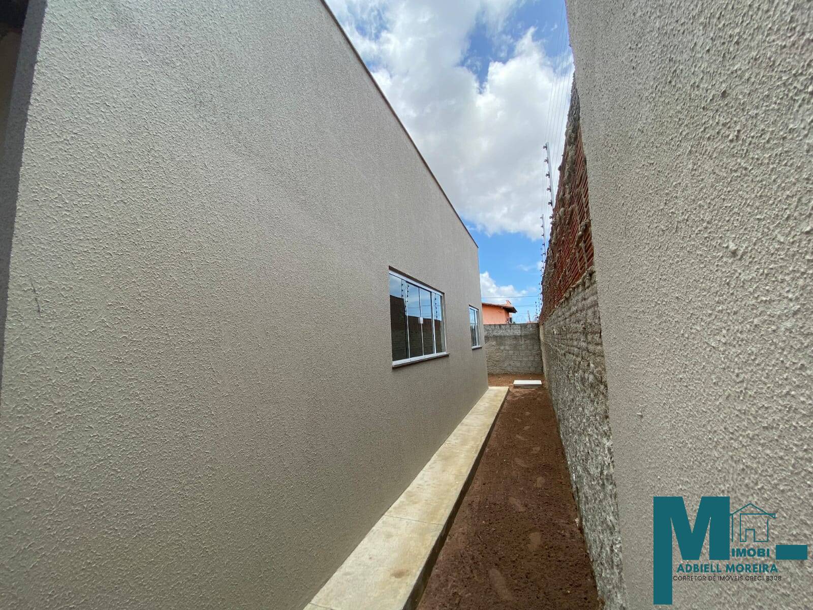 Casa à venda com 2 quartos, 69m² - Foto 13