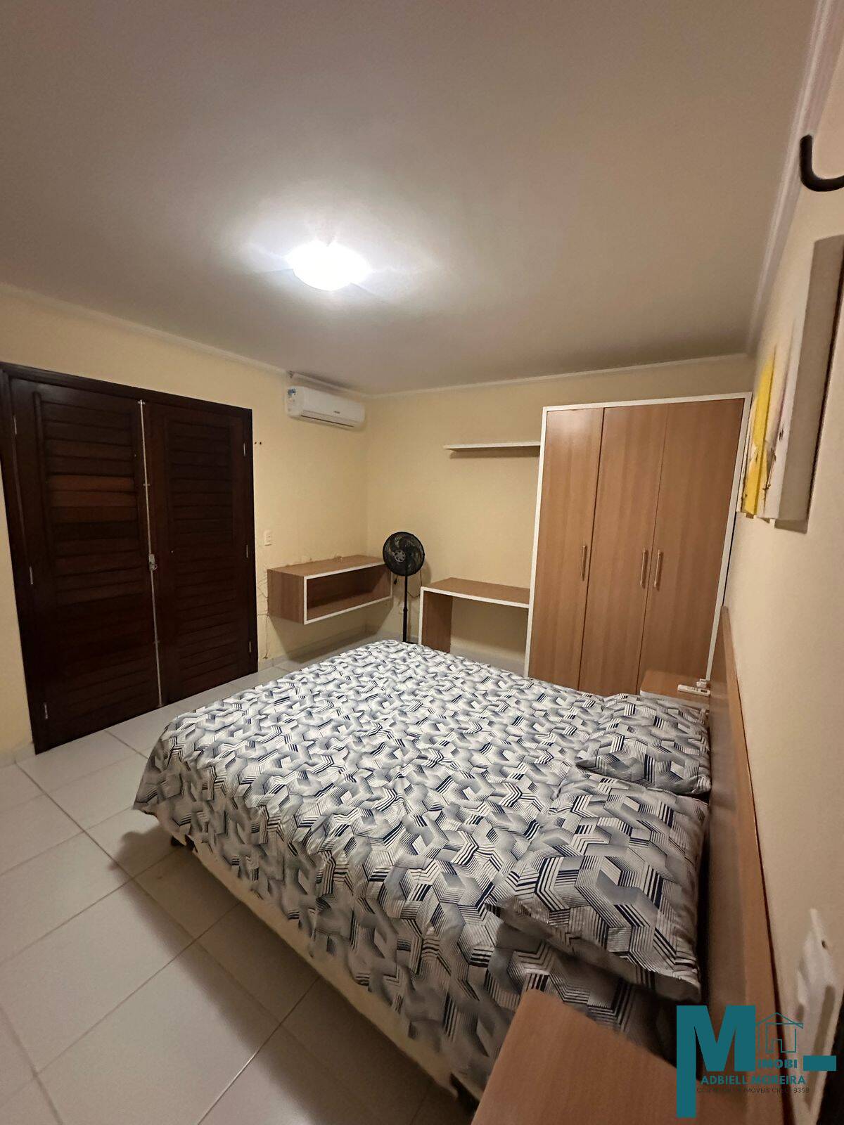 Casa à venda com 4 quartos, 180m² - Foto 18