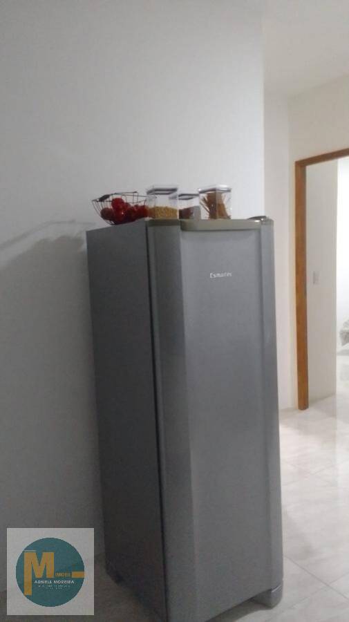Casa à venda com 2 quartos, 49m² - Foto 6