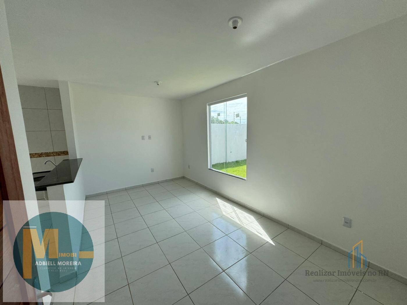 Casa à venda com 2 quartos, 200m² - Foto 9